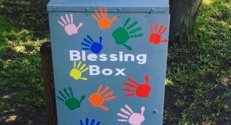 Charleston Moms CARE: Non-Profit Spotlight On Lowcountry Blessing Box Project